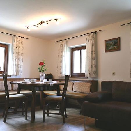 Vorderhof Apartamento Sankt Martin am Tennengebirge Exterior foto