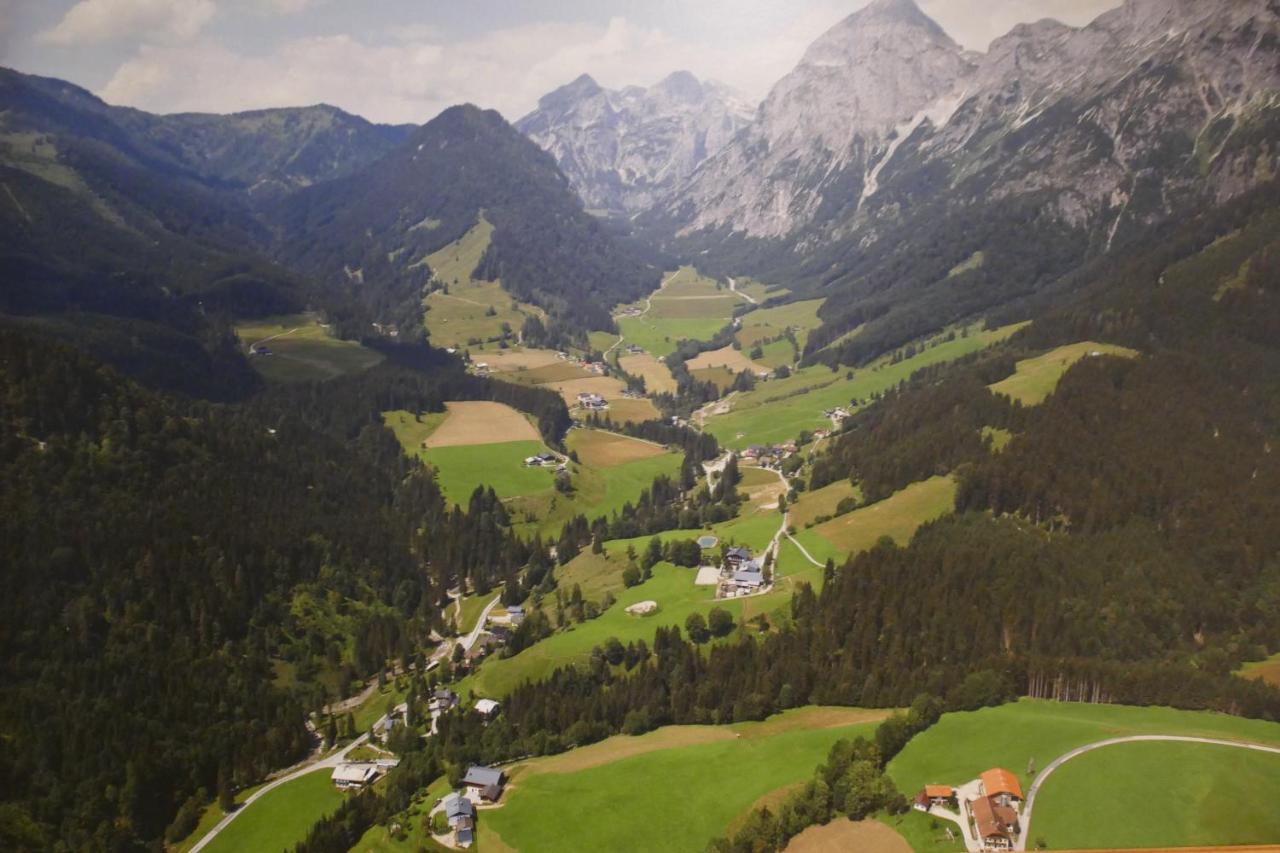 Vorderhof Apartamento Sankt Martin am Tennengebirge Exterior foto