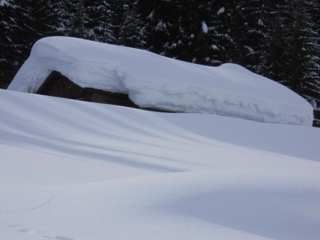 Vorderhof Apartamento Sankt Martin am Tennengebirge Exterior foto