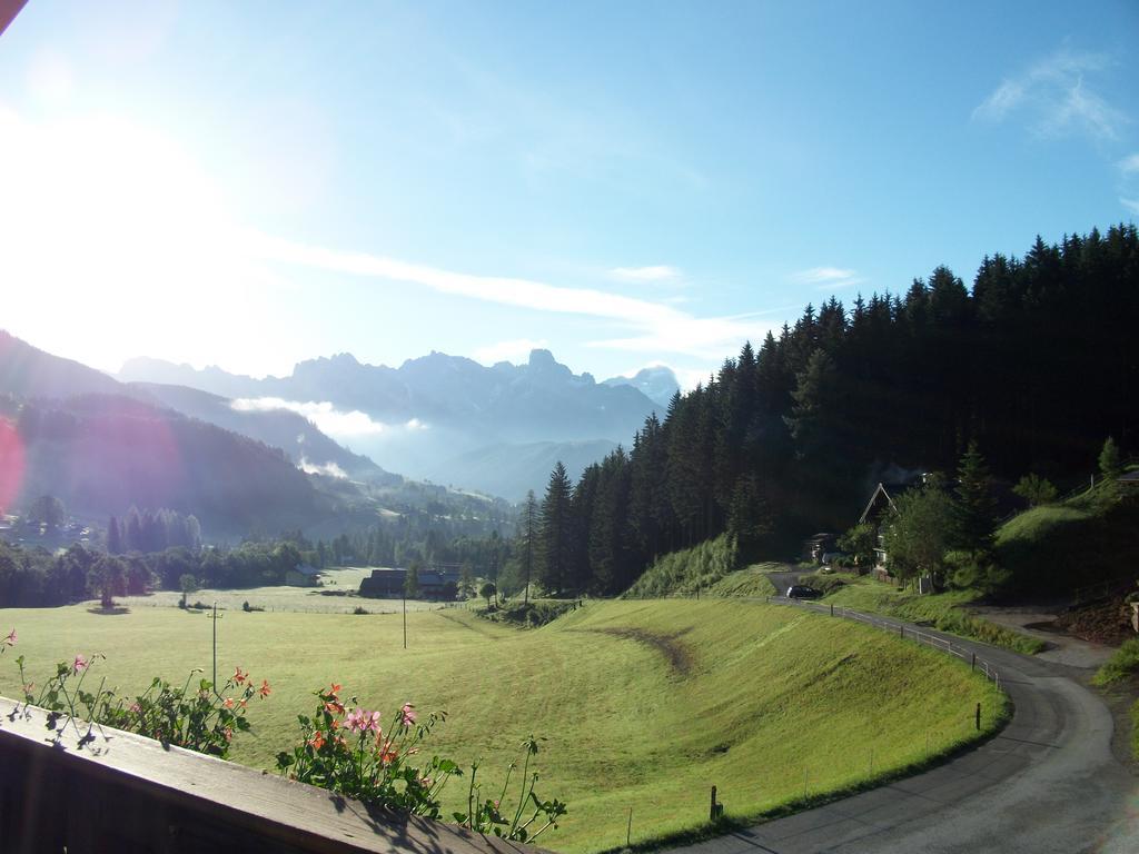 Vorderhof Apartamento Sankt Martin am Tennengebirge Exterior foto